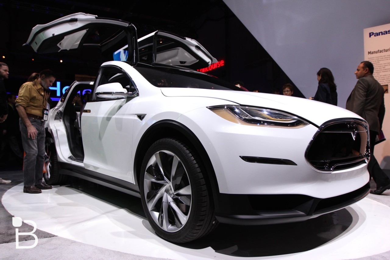 Model X Design Studio lets you build your own with Tesla’s tools - TechKee